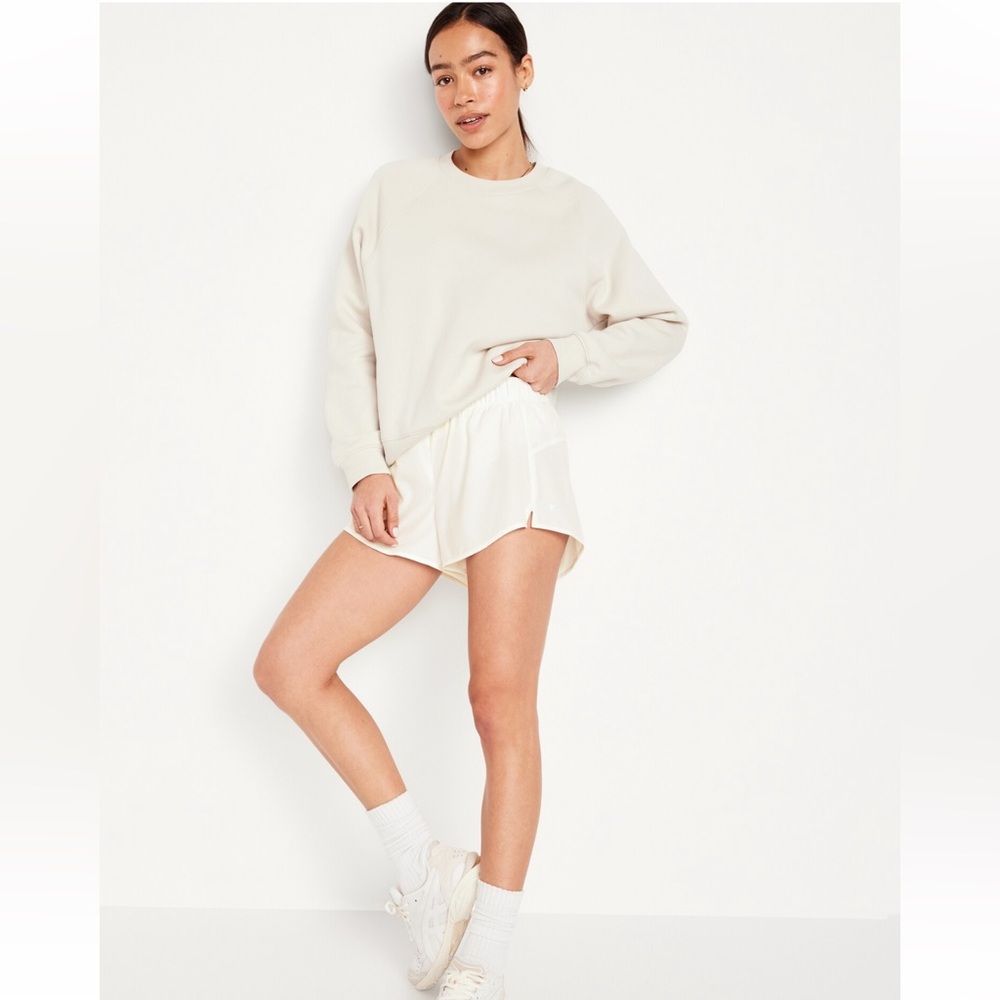 OLD NAVY Mid-Rise Stretch Tech Run Shorts